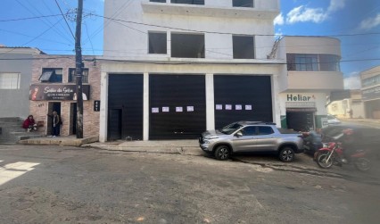 Rua Delfim Moreira, 481, Centro