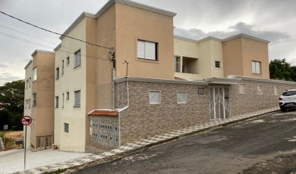 Avenida Norberto Pio Magalhães, N° 50, Apto. 17 - Mantiqueira Boulevard