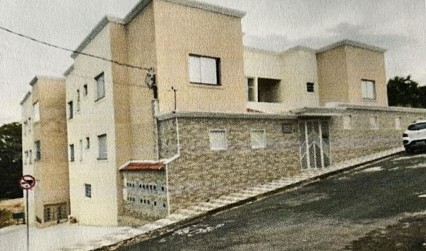 Av. Noberto Pio Magalhães N°50 Apto 27 -  Mantiquiera Boulevar